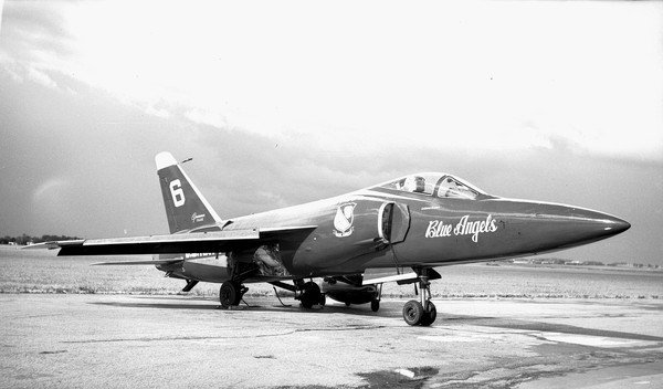 Grumman F11F-1