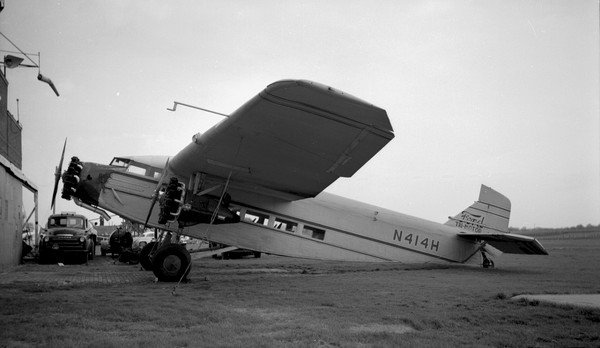 Ford 5-AT-C