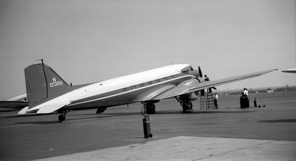 Douglas DC-3/C-53D