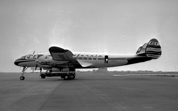 Lockheed L-049