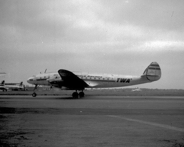 Lockheed L-749A