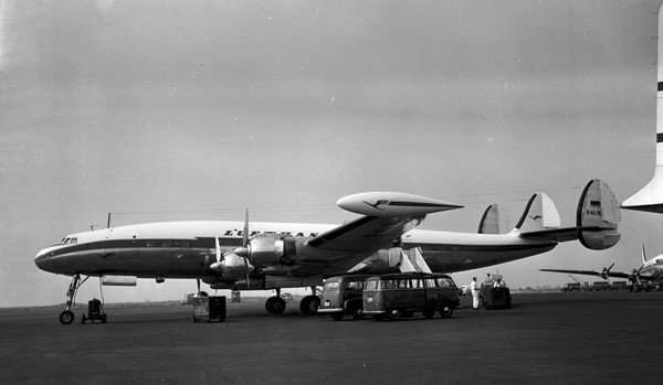 Lockheed L-1049G