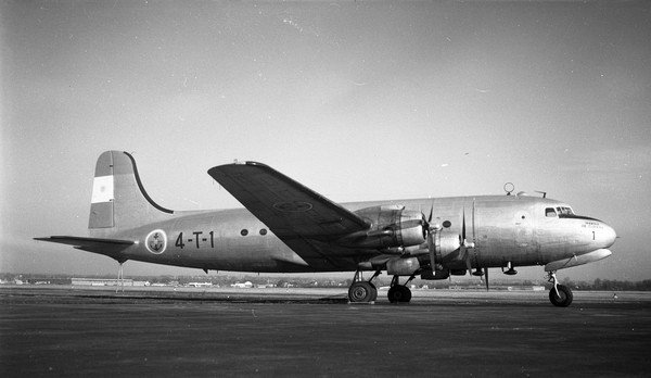 Douglas C-54