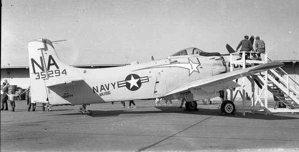 Douglas AD-6 (A-1H)