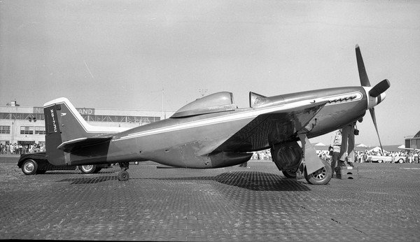 North American P-51D-25-NA