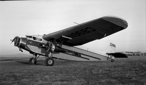 Ford 5-AT-B