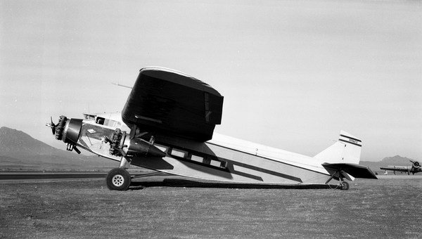 Ford 5-AT-B