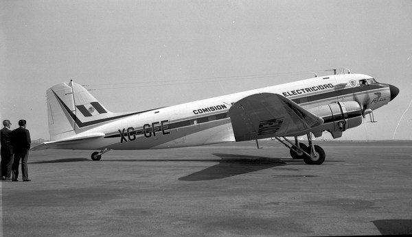 Douglas DC-3-178