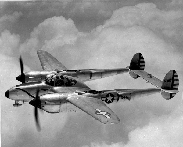 Lockheed P-38F-1-LO 