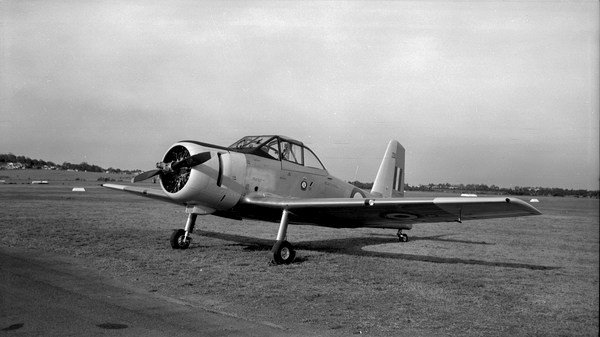 Commonwealth CA-25