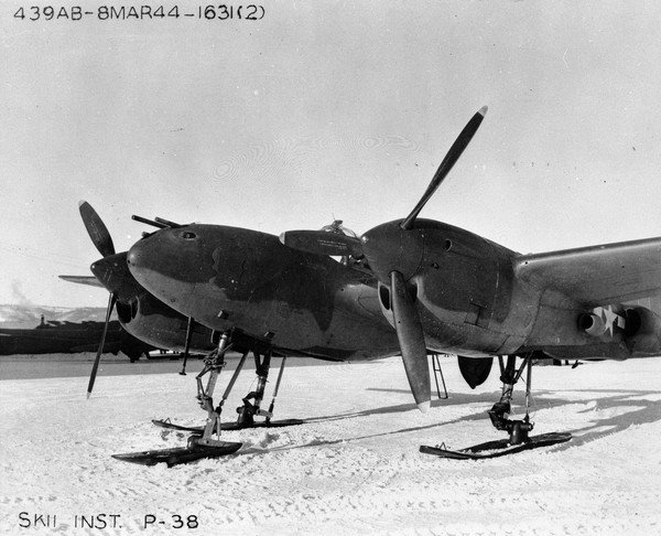Lockheed P-38J 