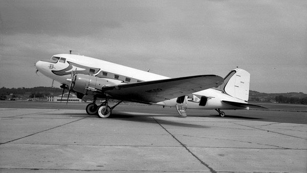 Douglas DC-3-362