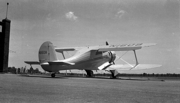 Beechcraft UC-43B(D17S)