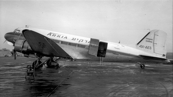 Douglas DC-3/C-47A