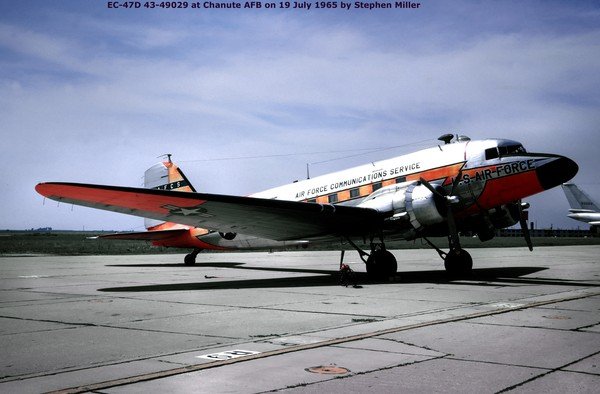 Douglas EC-47D