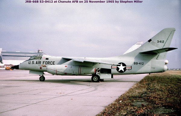 Douglas JRB-66B