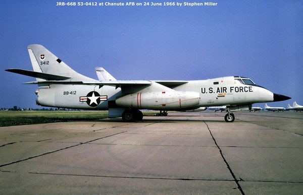 Douglas JRB-66B