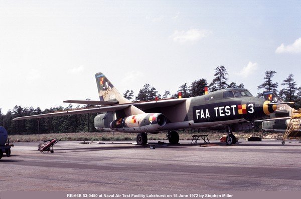 Douglas RB-66B