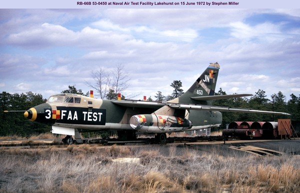 Douglas RB-66B