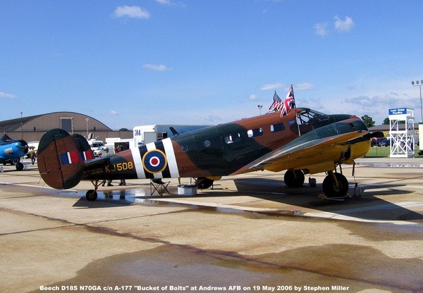 Beechcraft D18S