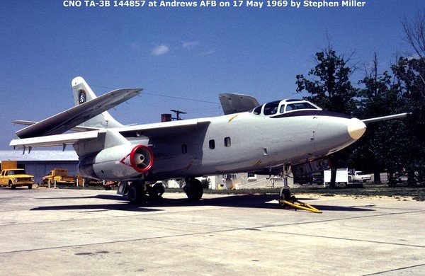 Douglas TA-3B