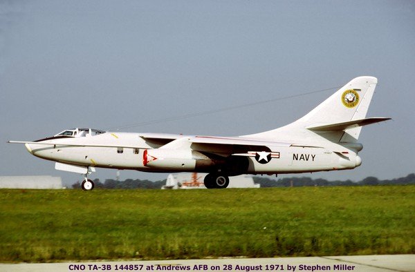 Douglas TA-3B