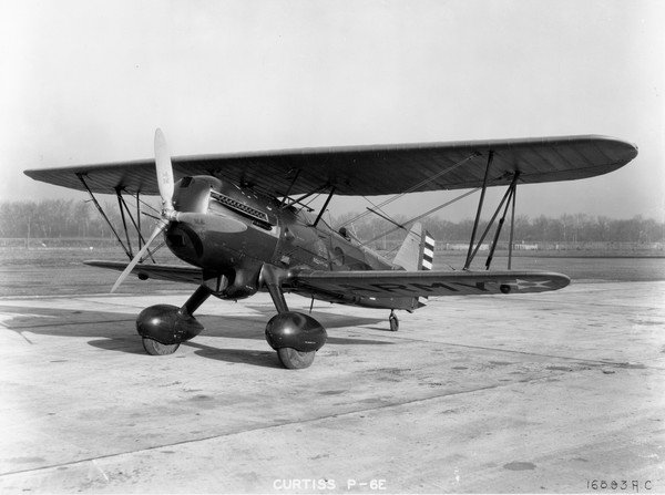 Curtiss P-6E
