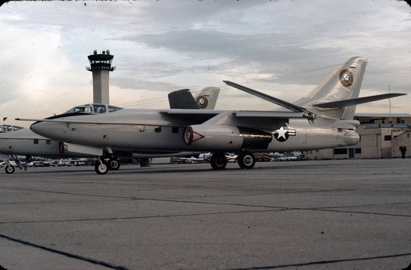 Douglas TA-3B