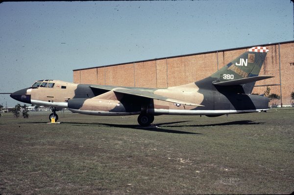 Douglas WB-66D