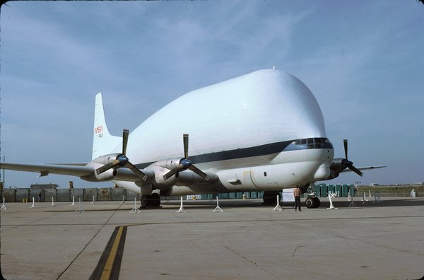 Aero SpaceLines  377SG