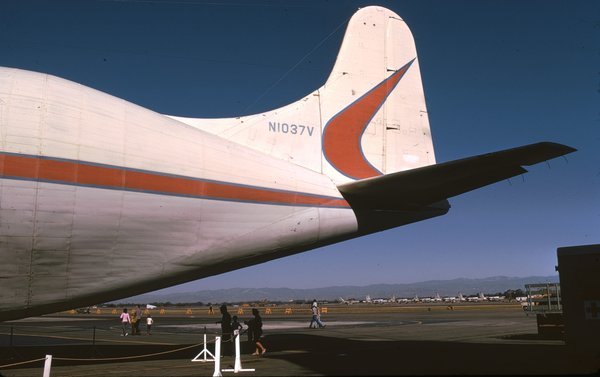 Aero SpaceLines  377MG