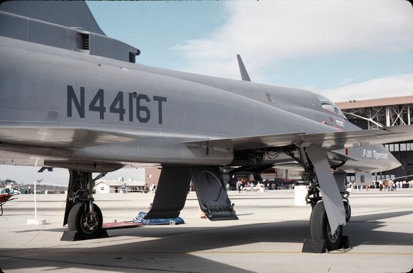 Northrop F-5G/F-20